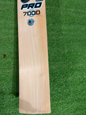 CA PRO 7000 English Willow Cricket Bat-8 Grains-1195g