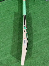 CA PRO 15000 Cricket bat-Grade 1 English Willow-6 Grains-1195g