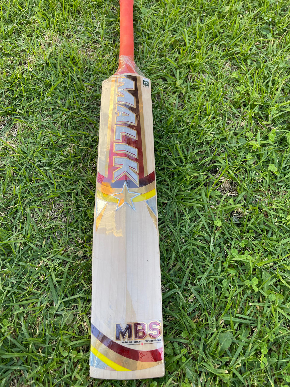 MALIK MBS PRO EDITION ENGLISH WILLOW CRICKET BAT-9 GRAINS-1246g