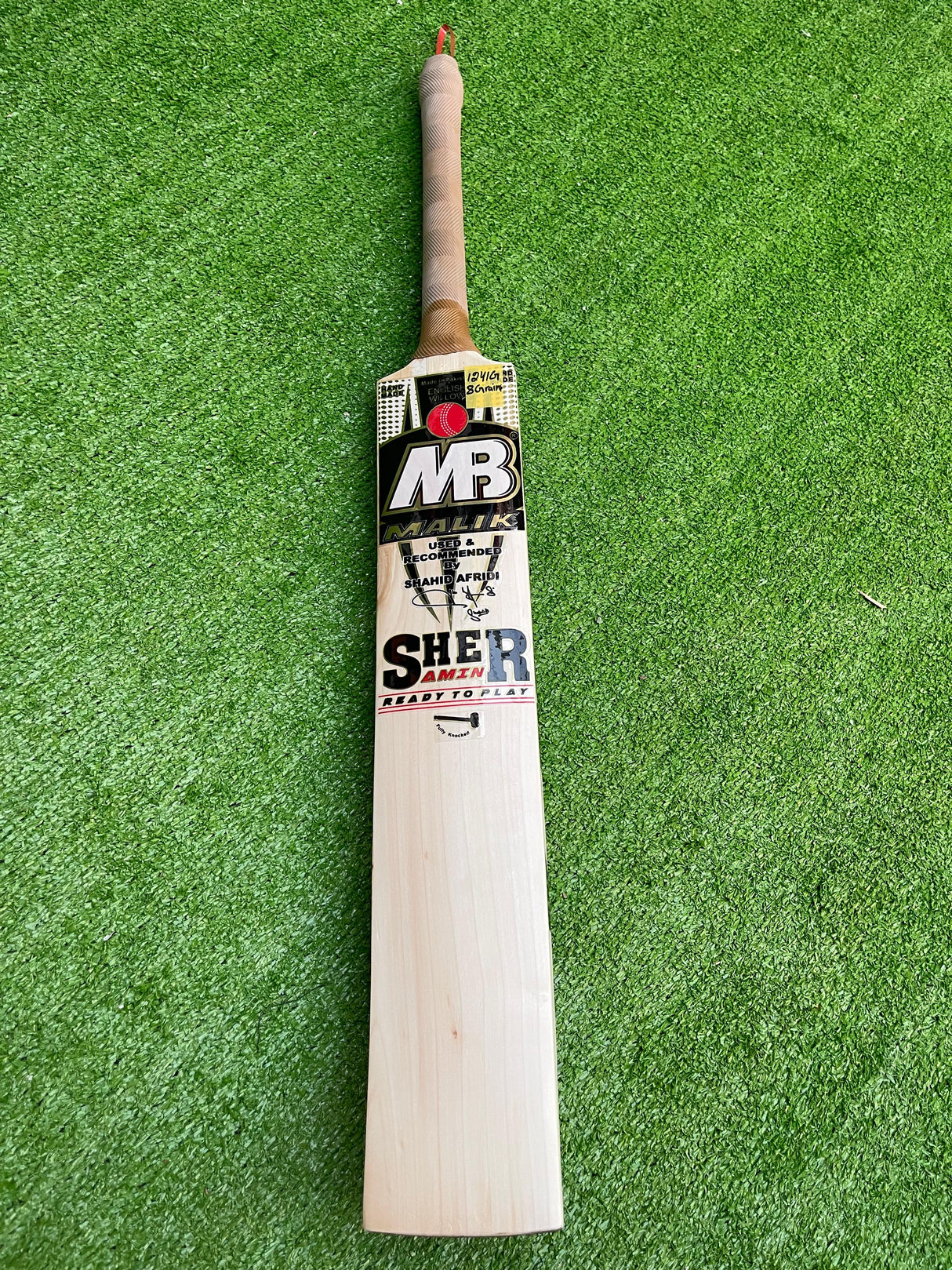 MB MALIK SHER AMIN English Willow Cricket bat-1241g-8 Grains