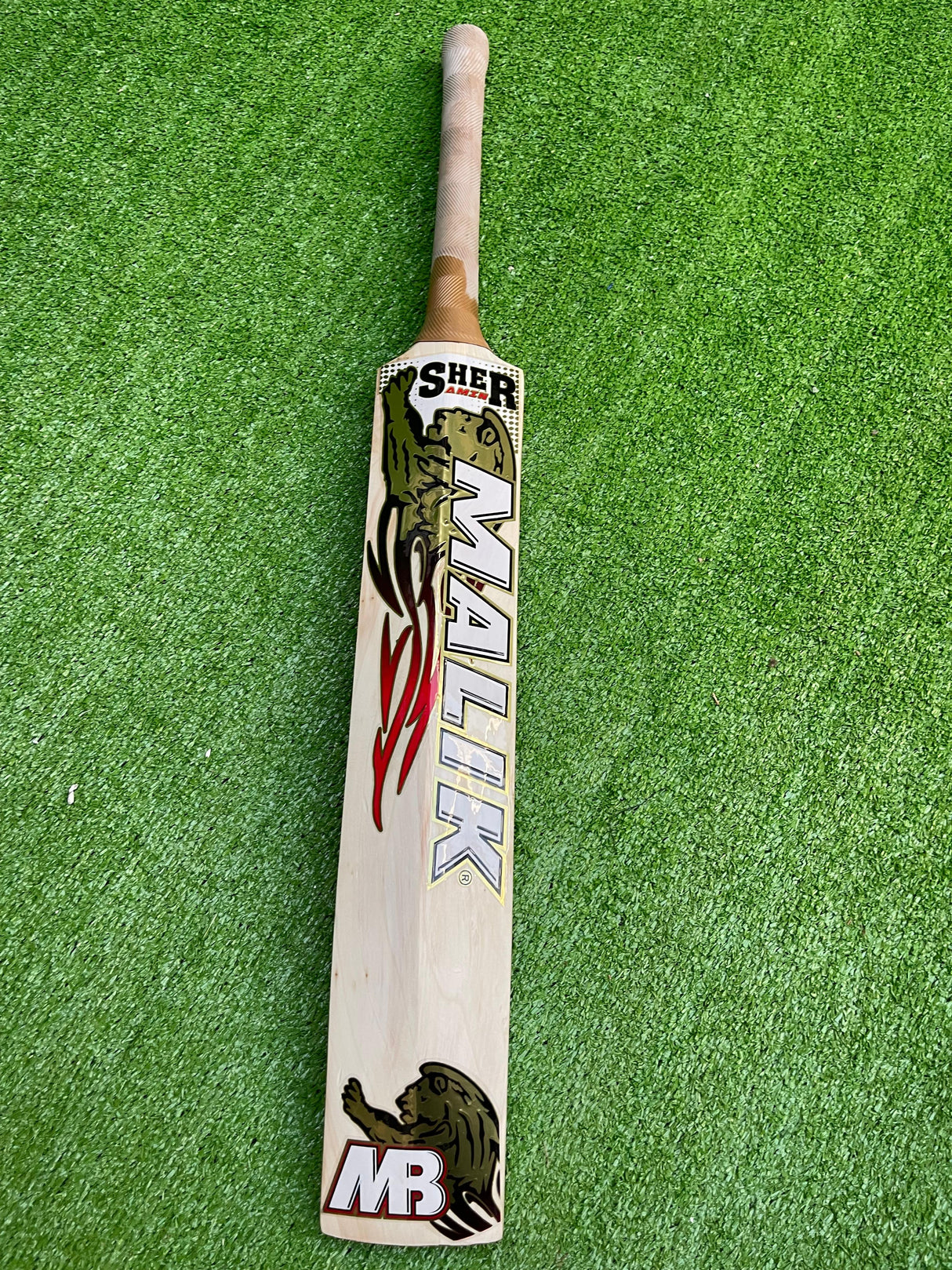 MB MALIK SHER AMIN English Willow Cricket bat--1245g