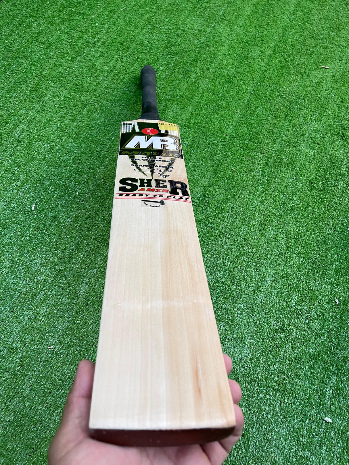 MB MALIK SHER AMIN English Willow Cricket bat--1209g