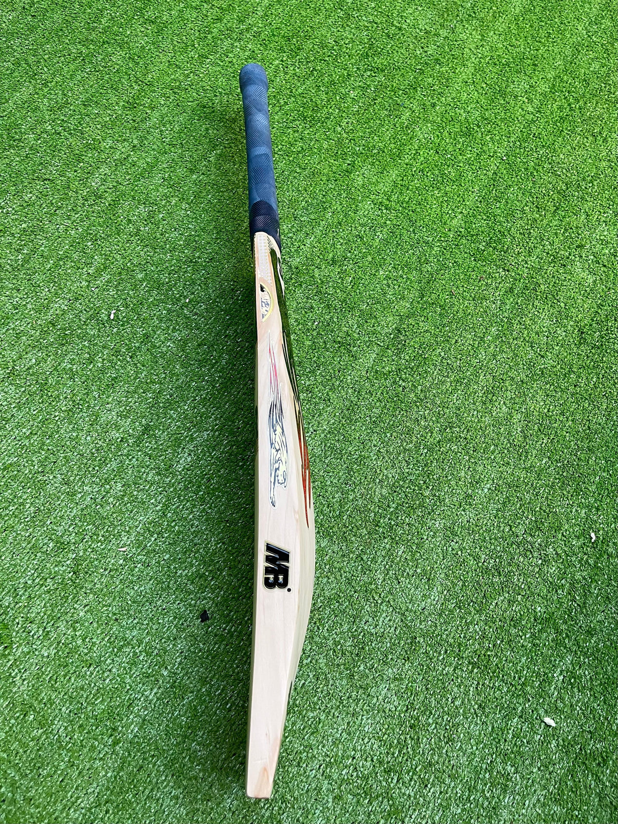 MB MALIK SHER AMIN English Willow Cricket bat--1280g