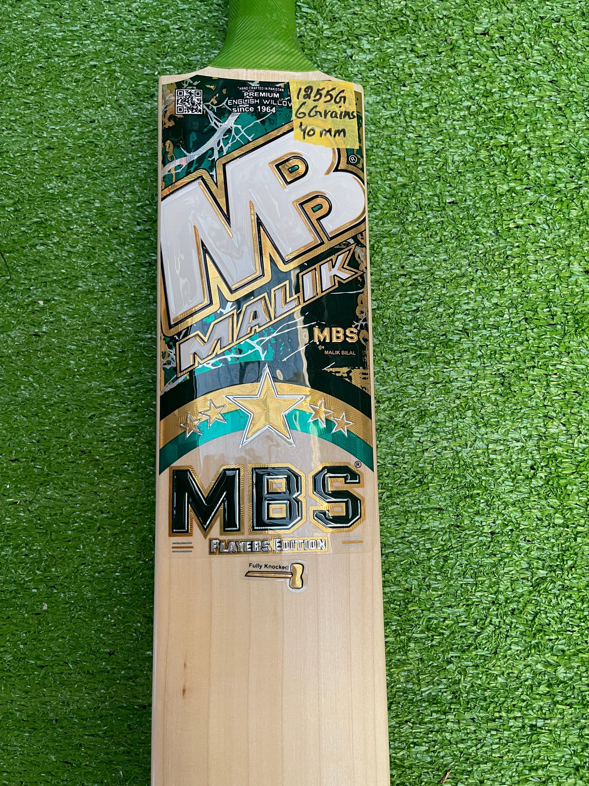 MB MALIK Players edition English Willow Cricket bat- -1255g-6 Grains