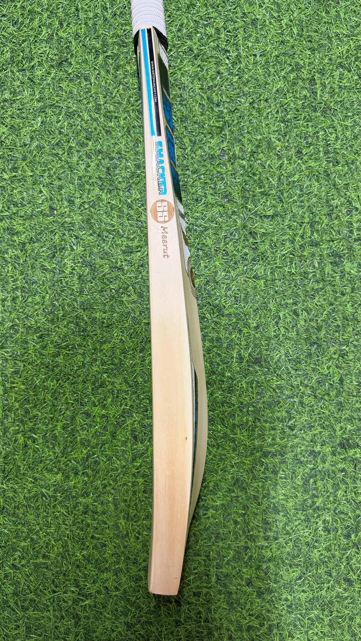 SS SMACKER BLASTER Premium English willow Cricket Bat - 1165g
