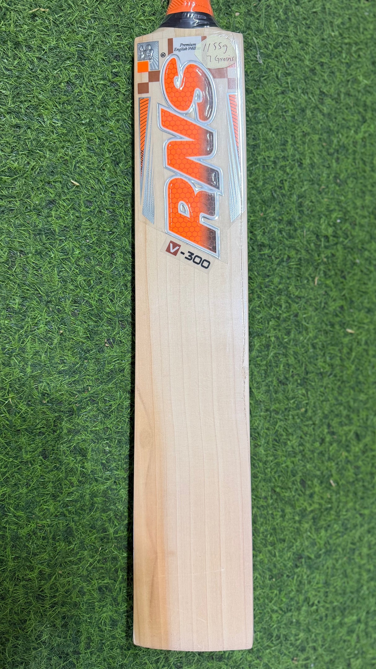 RNS Larsons V-300-Grade 1 English Willow Cricket Bat- 7 Grains  -1155g