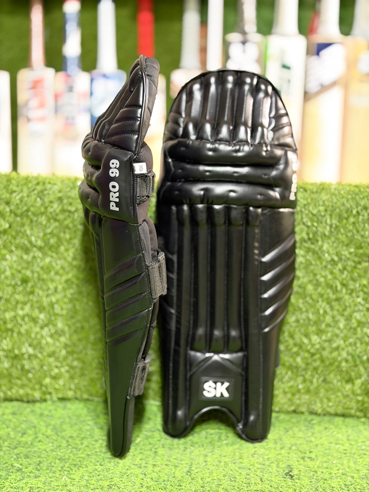 SK Cricket Batting Pads / Leg Guards - Senior