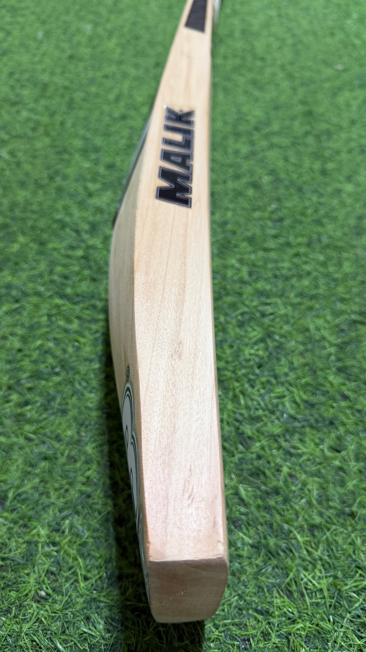 MB MALIK Performance English Willow Cricket bat-1240
