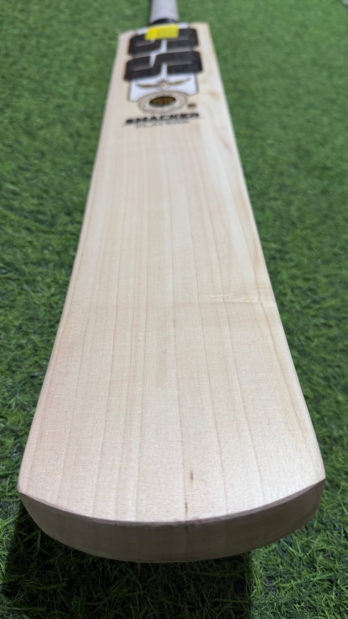 SS Smacker Players English willow Cricket Bat - 9 Grains - 1175g