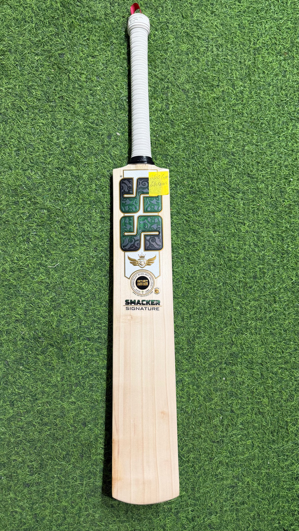 SS Smacker Signature Premium English willow Cricket Bat - 6 Grains - 1150g