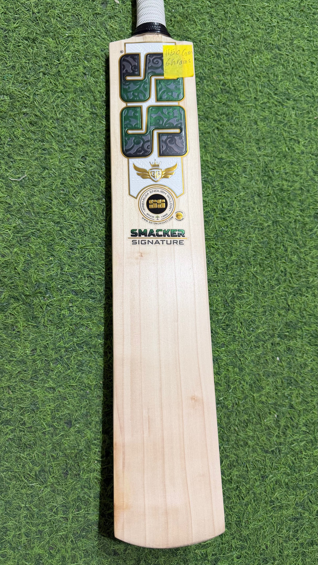 SS Smacker Signature Premium English willow Cricket Bat - 6 Grains - 1150g