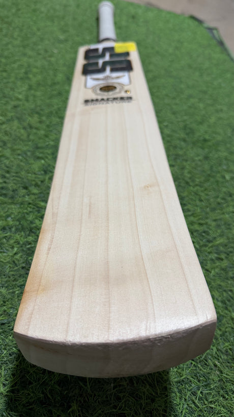 SS Smacker Signature Premium English willow Cricket Bat - 6 Grains - 1150g