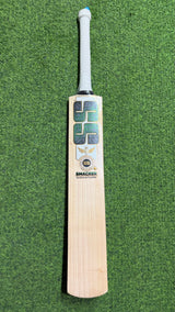 SS Smacker Signature Premium English willow Cricket Bat - 8 Grains - 1170g
