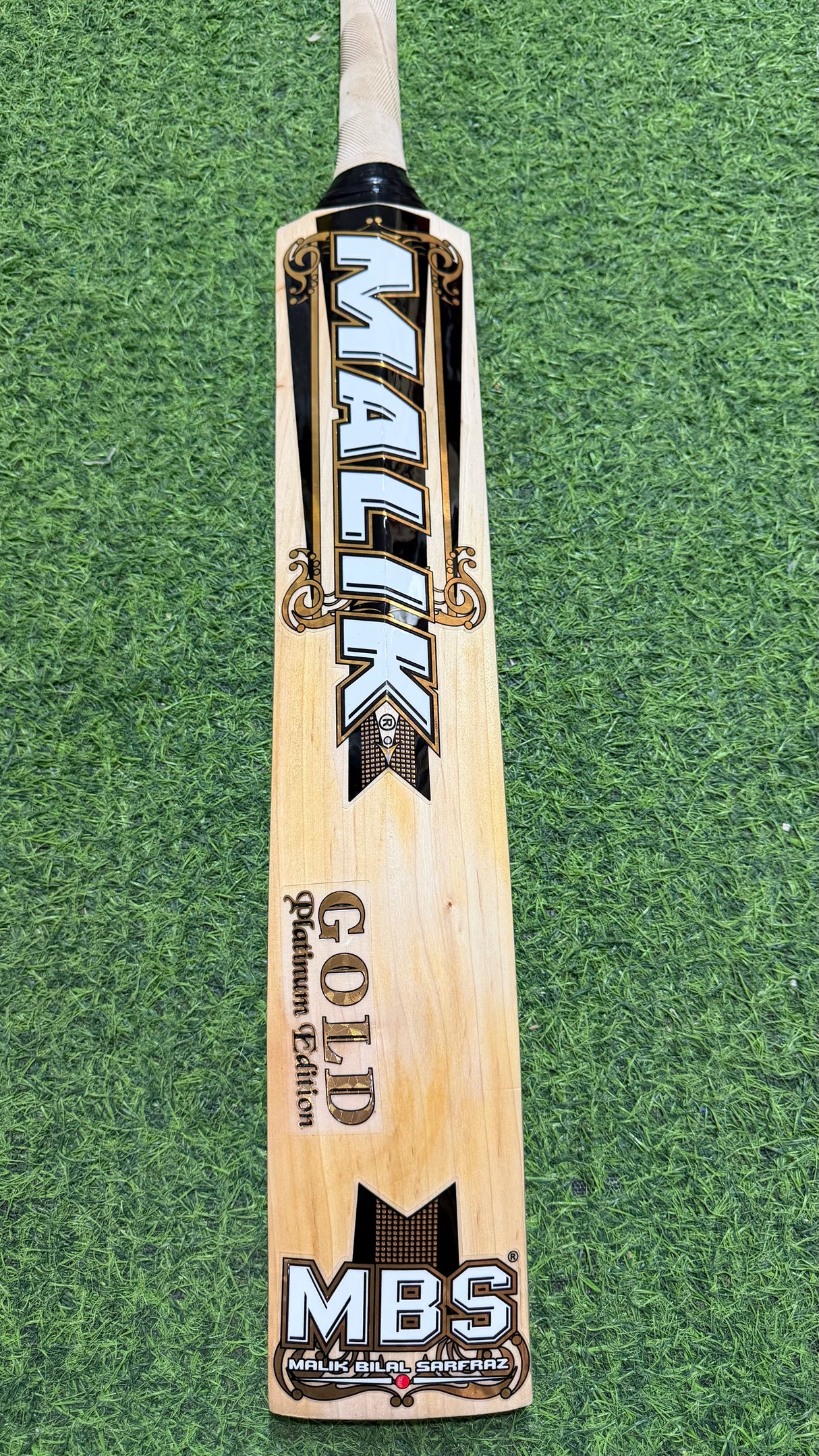 MALIK Gold Platinum-Grade 1 English Willow Cricket Bat-9 Grains -1252 g