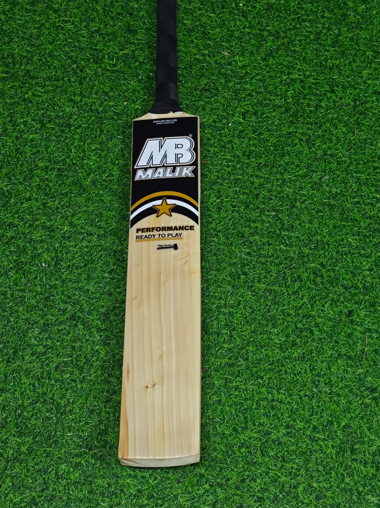 MB MALIK PERFORMANCE ENGLISH WILLOW CRICKET BAT-1200g-8 Grains