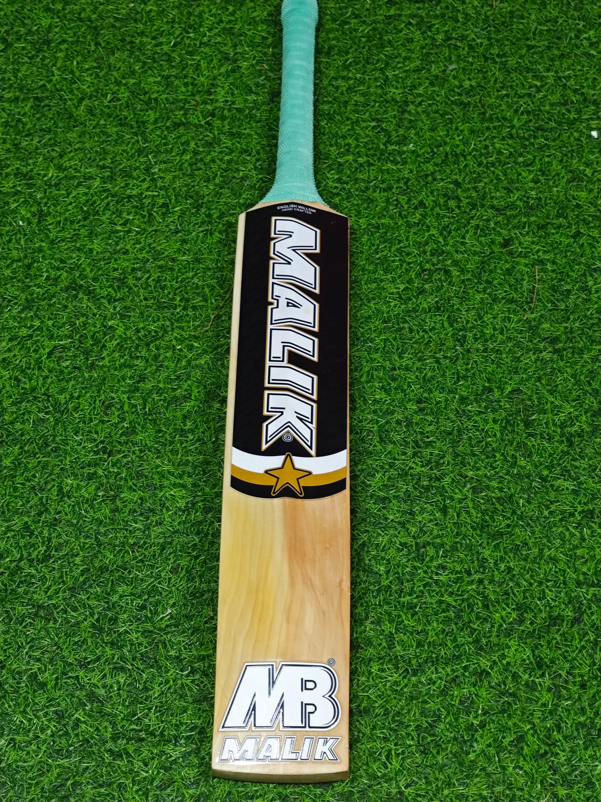 MB MALIK PERFORMANCE ENGLISH WILLOW CRICKET BAT-1204G-9 GRAINS
