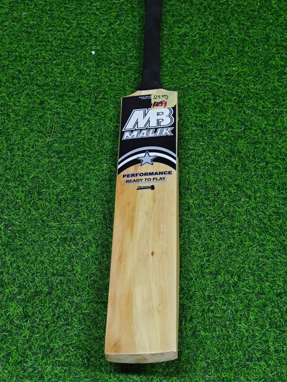 MB MALIK PERFORMANCE ENGLISH WILLOW CRICKET BAT-1235g-4 Grains
