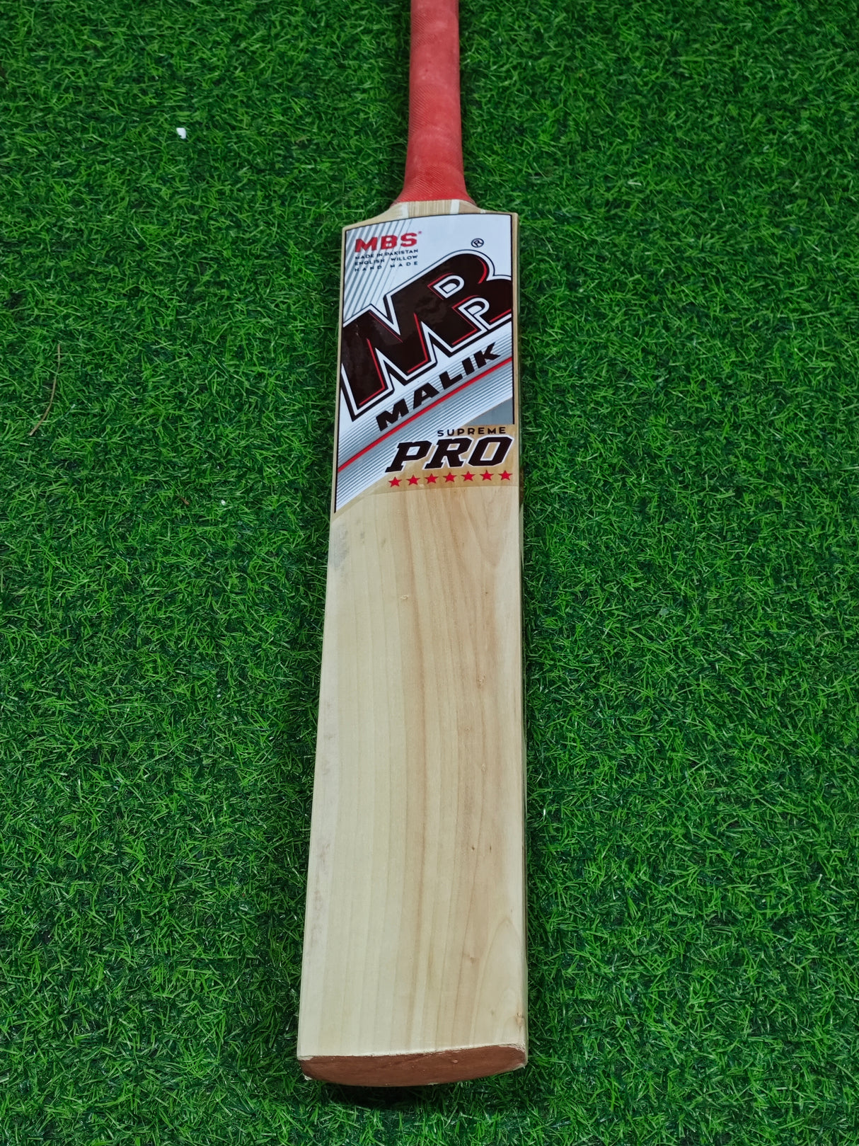 MB MALIK SUPREME PRO ENGLISH WILLOW CRICKET BAT-1186g-9 GRAINS