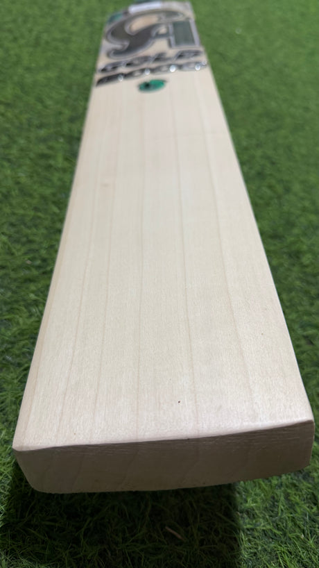 CA Gold 8000 English Willow Cricket Bat / 6 grains 1160g - 2.7 lb