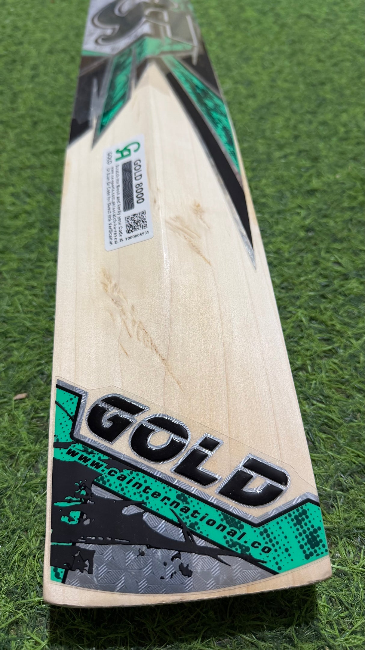 CA Gold 8000 English Willow Cricket Bat / 6 grains 1160g - 2.7 lb