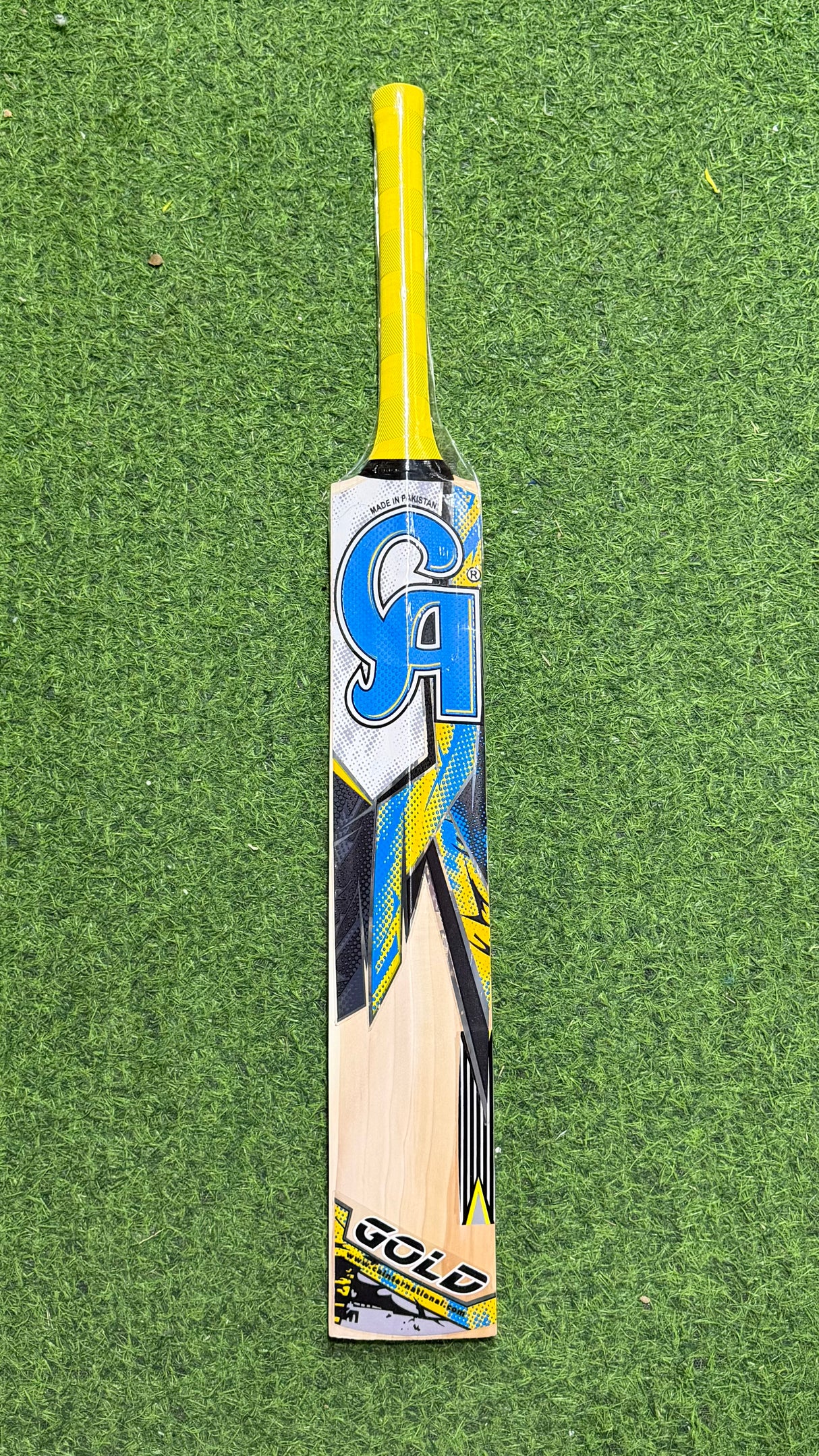 CA GOLD 1000 English Willow Cricket Bat - 7 Grains - 1245g