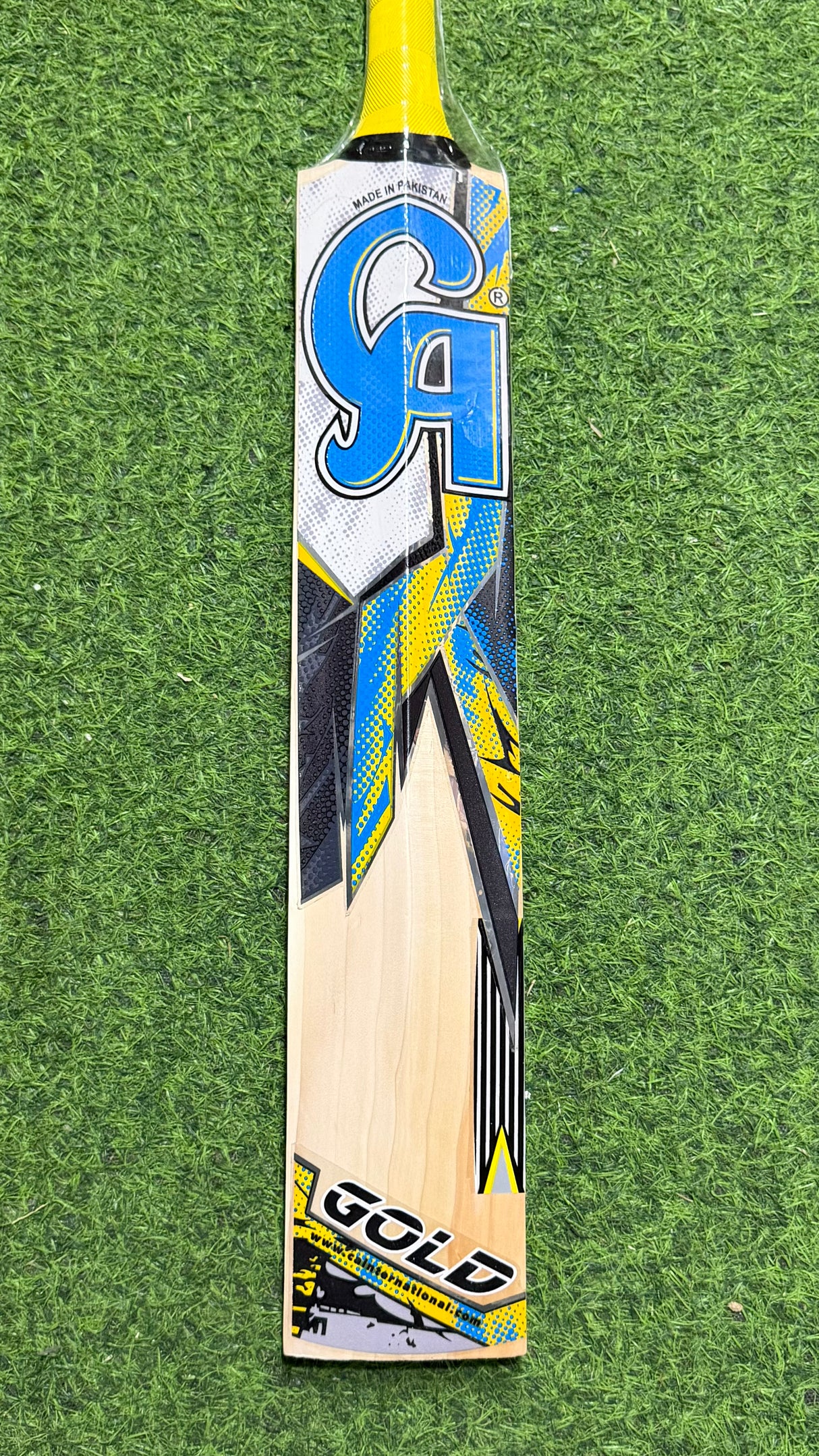 CA GOLD 1000 English Willow Cricket Bat - 7 Grains - 1245g
