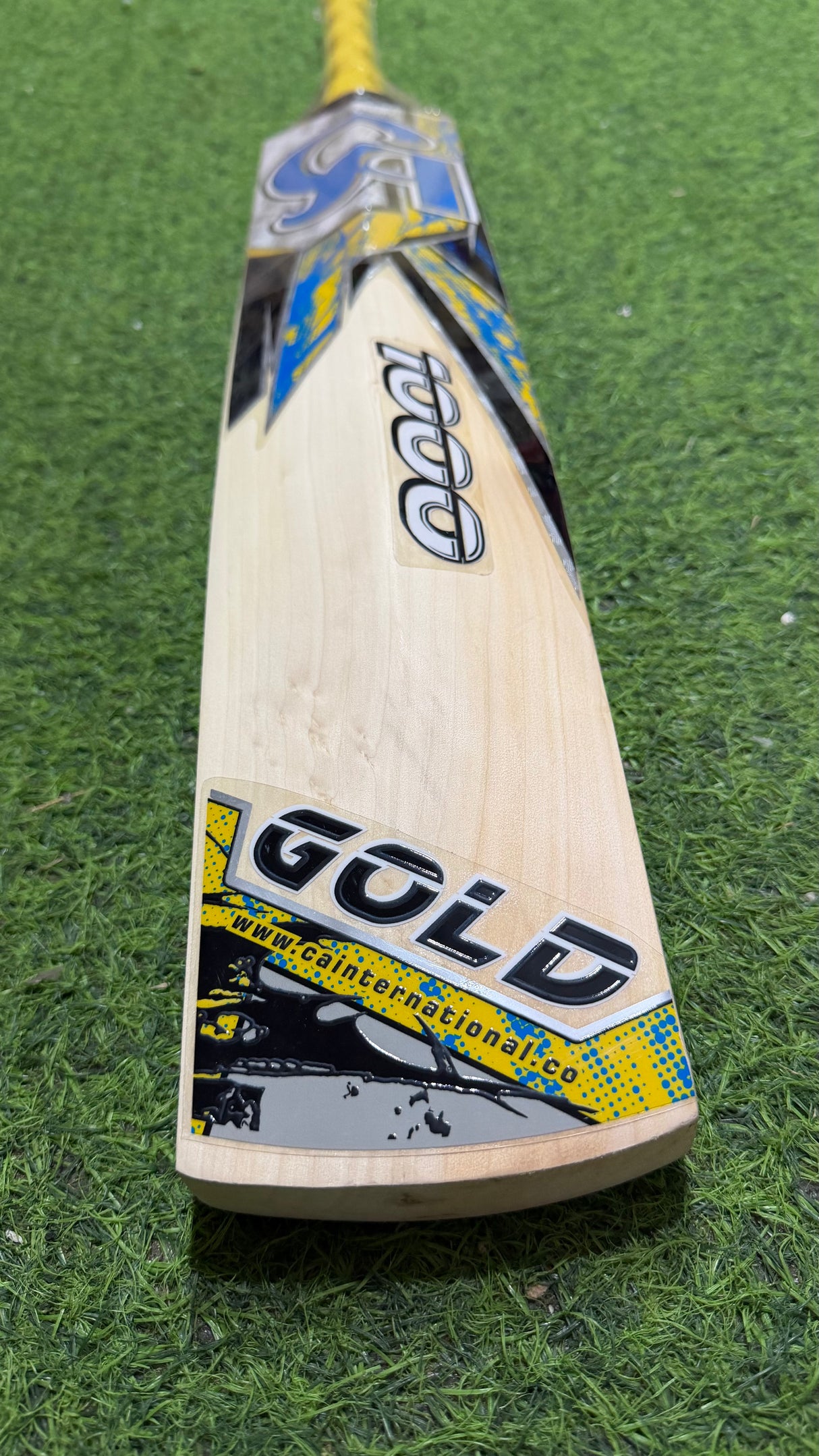 CA GOLD 1000 English Willow Cricket Bat - 1160g
