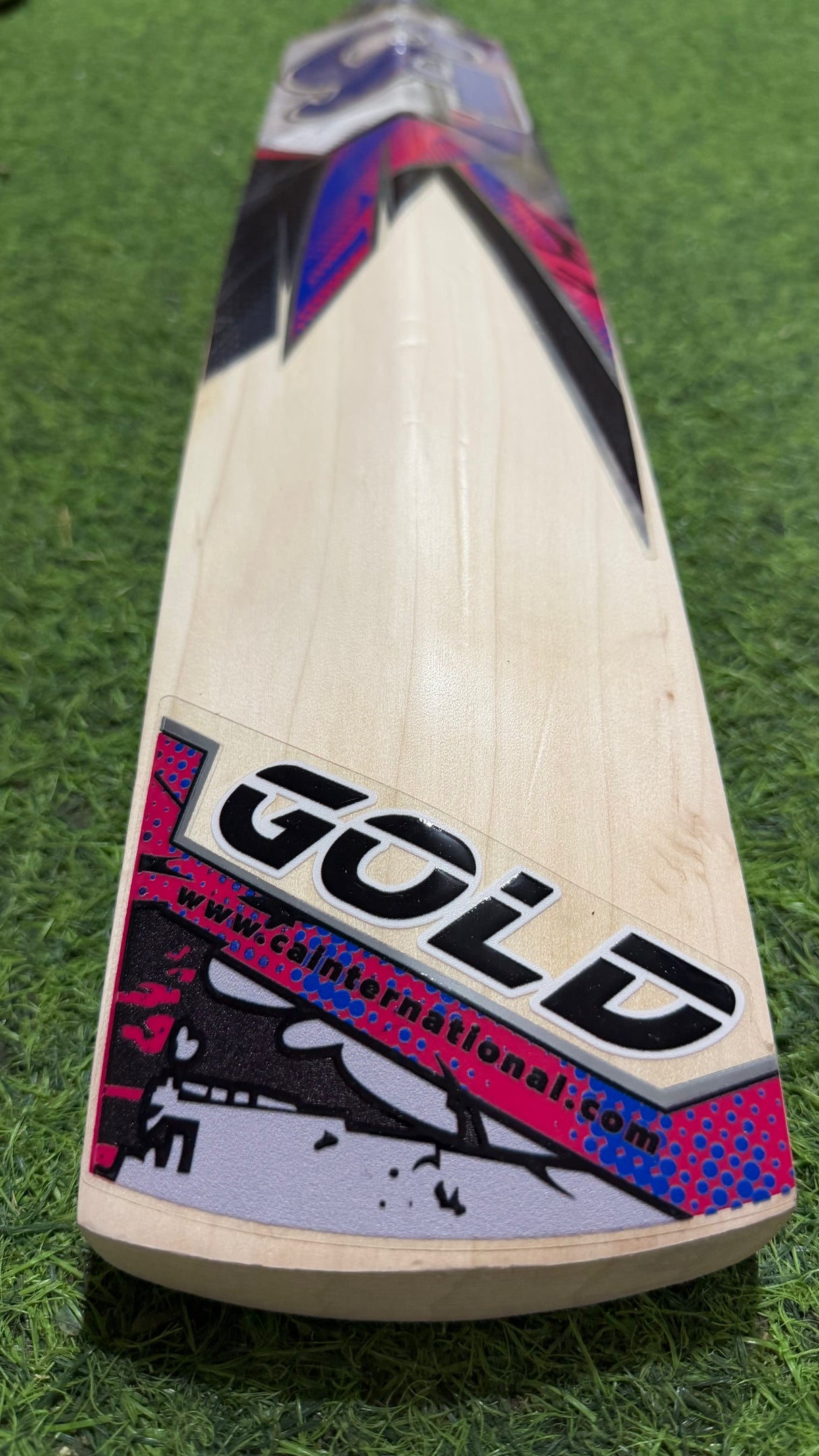 CA Gold 3000 English Willow Cricket bat | 6 Grains - 1190g - 2.7 lb