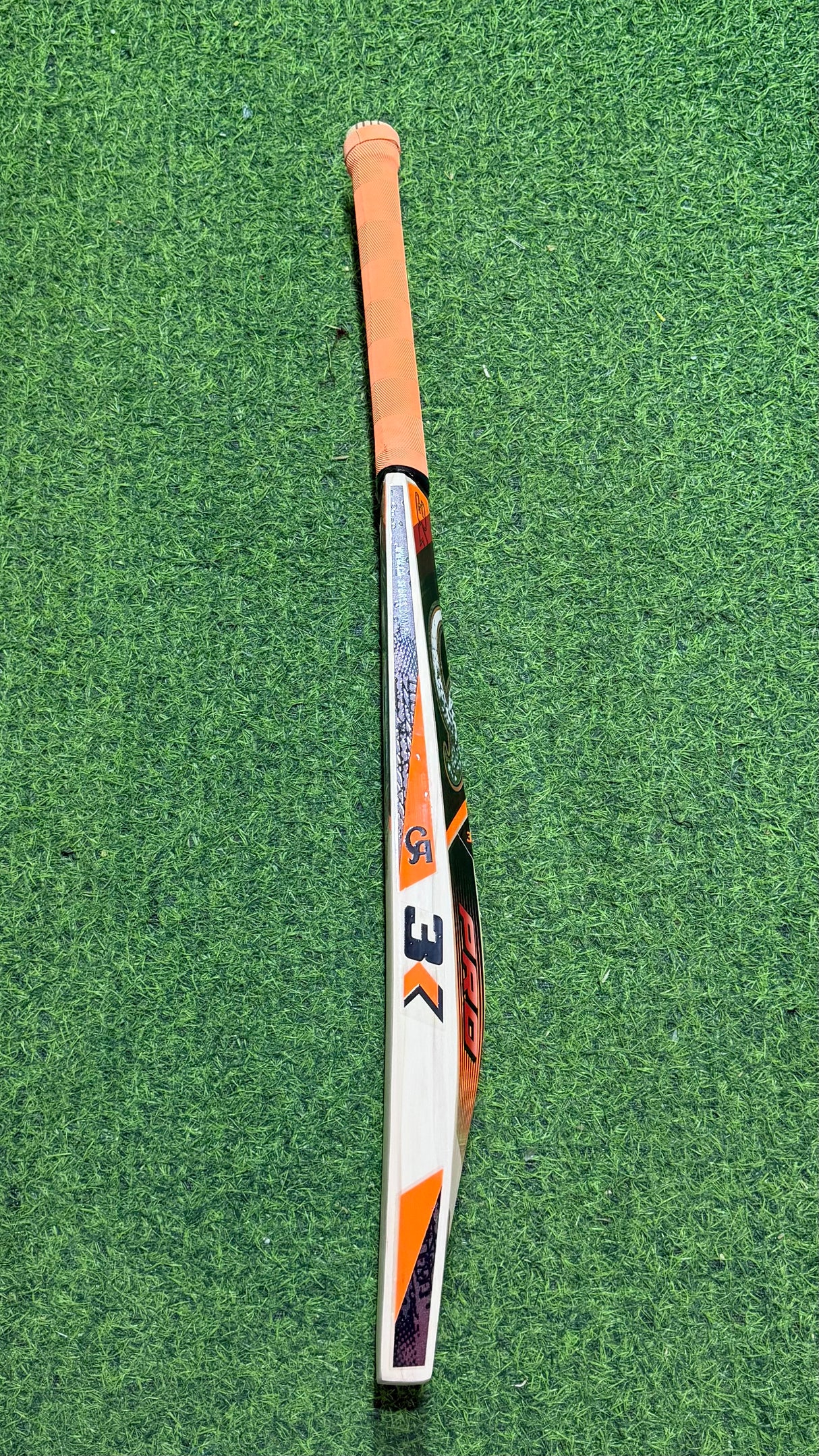 CA PRO 3k English Willow Cricket bat | 8 Grains 1206g | 2.7 lb