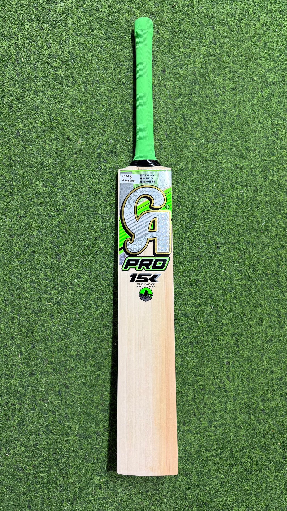 CA PRO 15k English Willow Bat | 1170g 8 Grains - 2.7 lb