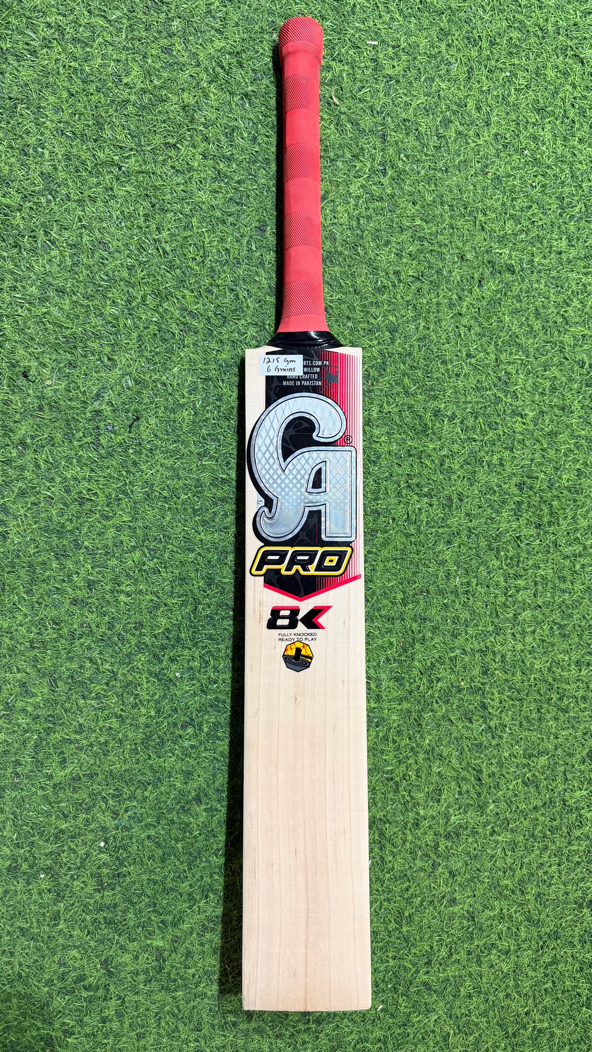 CA Pro 8k English Willow Cricket Bat | 6 grains / 1215g - 2.7 lb