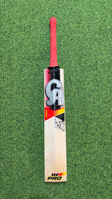 CA Pro 8k English Willow Cricket Bat | 6 grains / 1215g - 2.7 lb