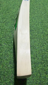 CA PRO 15000 English Willow Bat | 1190g Grains 09 - 2.7 lb