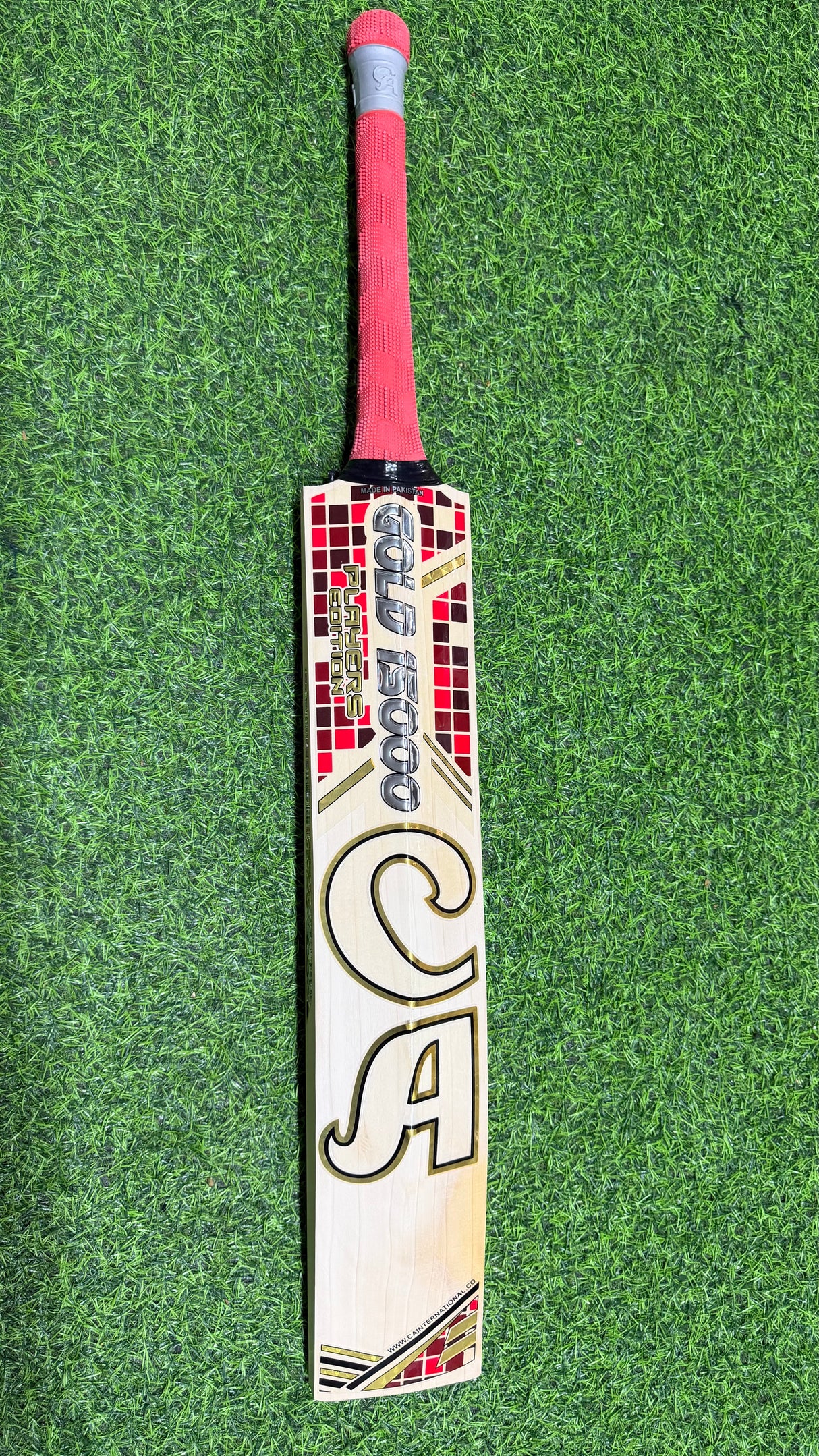 CA Gold 15000 Player Edition English Willow Bat 1165g - 8 Grains