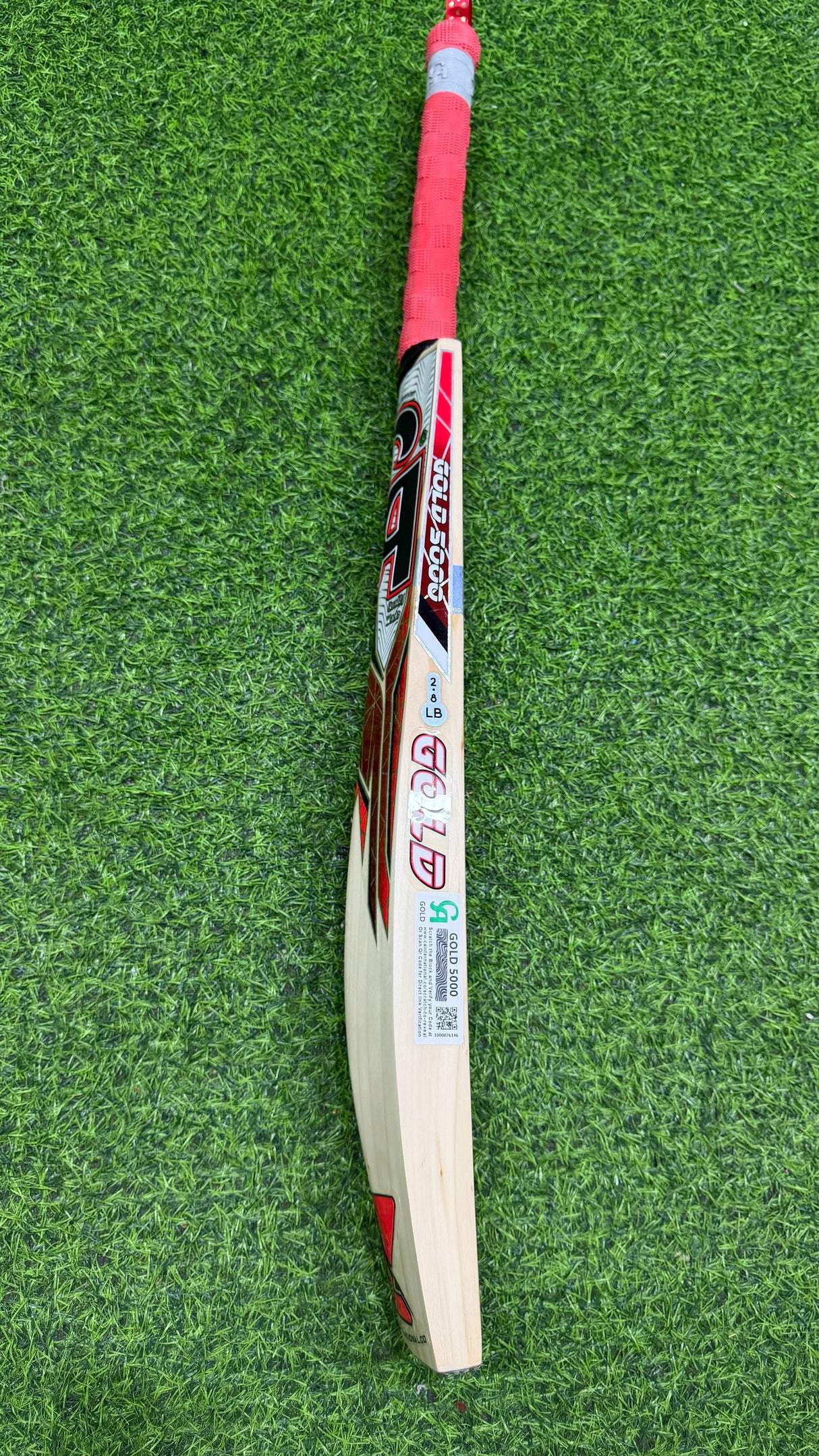 CA Gold 5000 English Willow Cricket Bat-5 Grains 1198