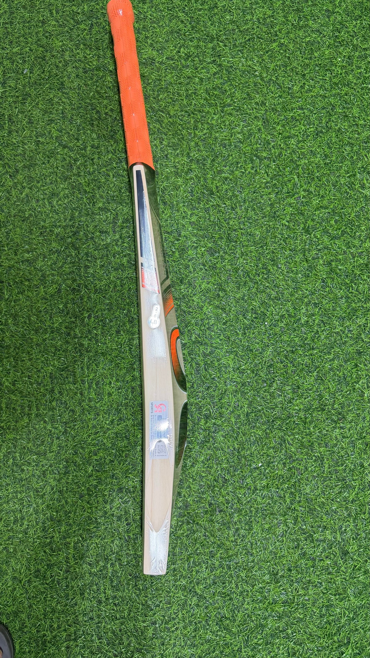 CA PRO 5000 English Willow Cricket Bat-4 Grains 1232g