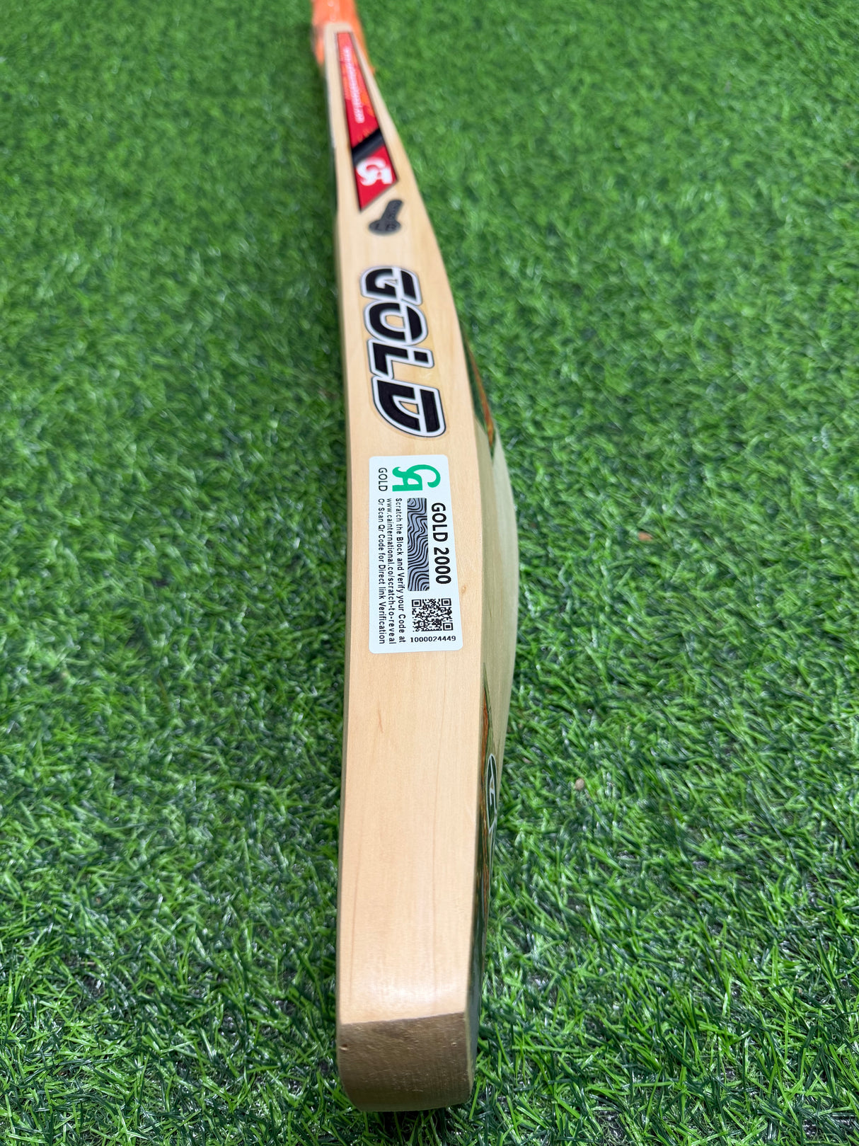 CA GOLD 2000 English Willow Cricket Bat | 8 Grains 1170g | 2.7 lb