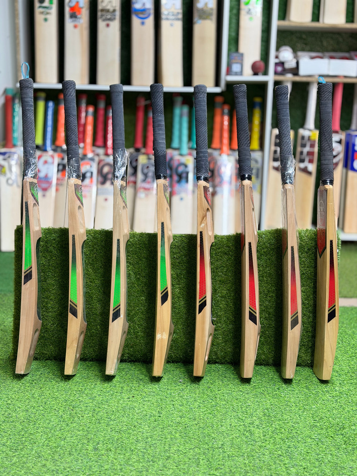 SK Hard Tennis Cricket bat-Kashmir Willow