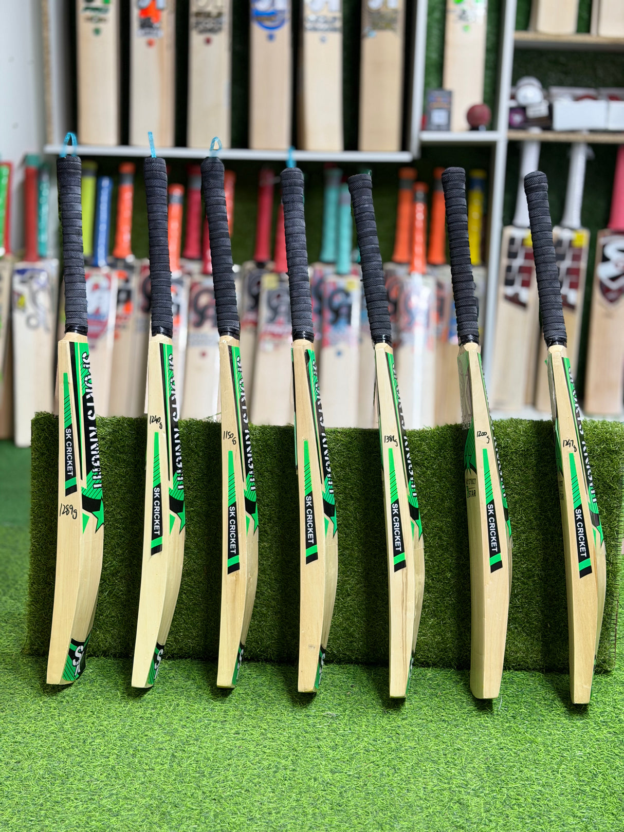 Sports knight 7Star Hard Tennis Cricket bat- Rawalakot Willow