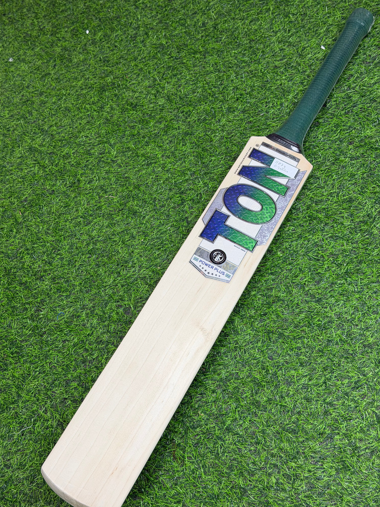 TON Power Plus English Willow Cricket Bat - 6 Grains 1187g
