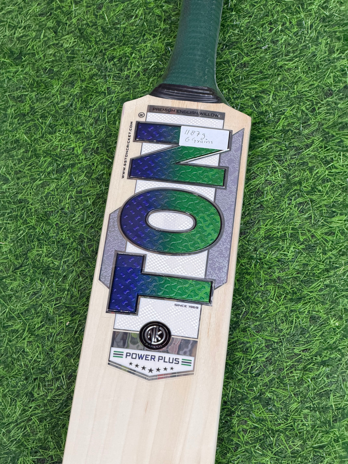 TON Power Plus English Willow Cricket Bat - 6 Grains 1187g