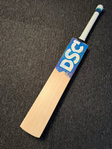 DSC BLU 200 Supreme English willow Cricket Bat  6 Grains 1160g
