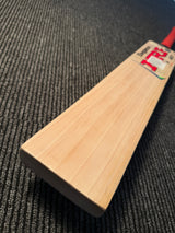 MRF Elegance Gill 77 Edition English Willow Cricket Bat -6 Grains / 1175g-2.7 lb