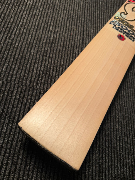 CA Gold 15000 Players Edition-Grade 1 English Willow Bat 1215g - 7 Grains