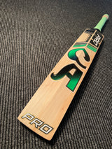 CA PRO 15000 Cricket Bat- Grade 1 English Willow - 8 Grains 2.8 lb