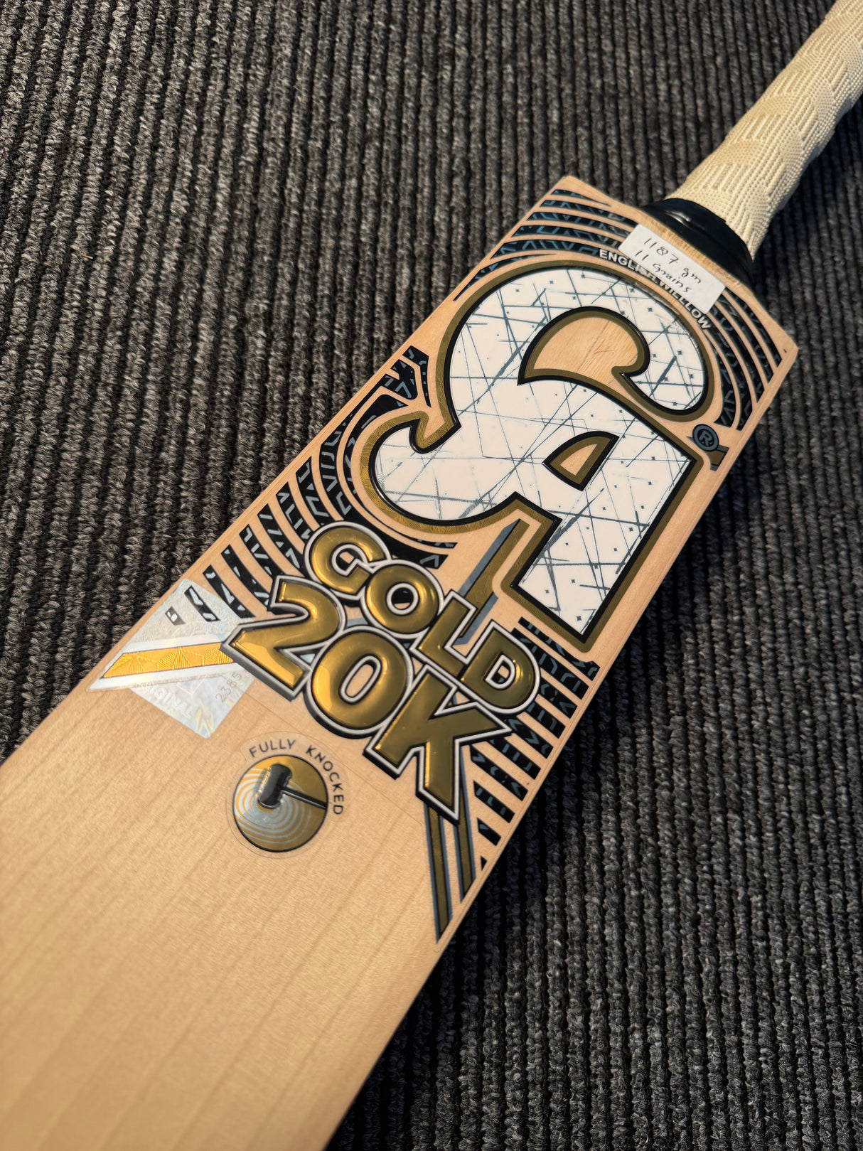 CA Gold 20k Cricket Bat Player Grade -11 Grains-1187g - 2.8 lb