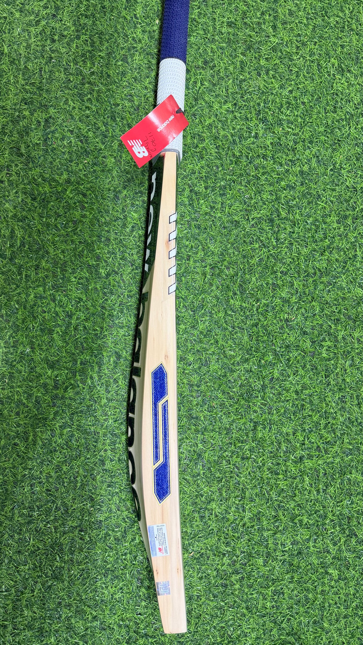 NB New Balance DC-800i MAX English willow Cricket Bat -7 Grains -1170g