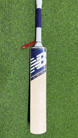 NB New Balance DC-700i Pro English willow Cricket Bat - 6 Grains -1165g-2.6lb
