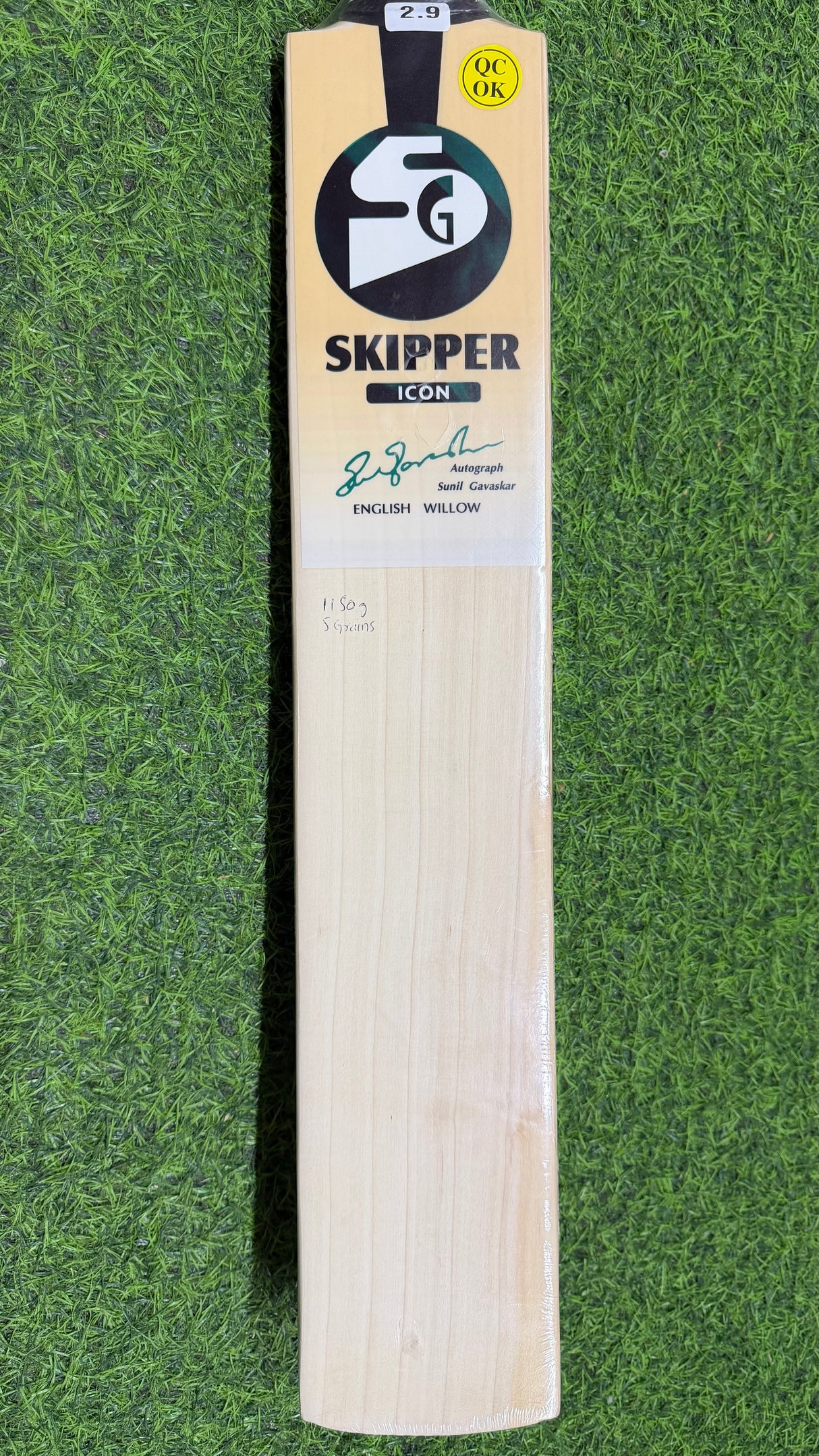 SG Skipper Icon | English willow Cricket Bat -1150g- 5 Grains