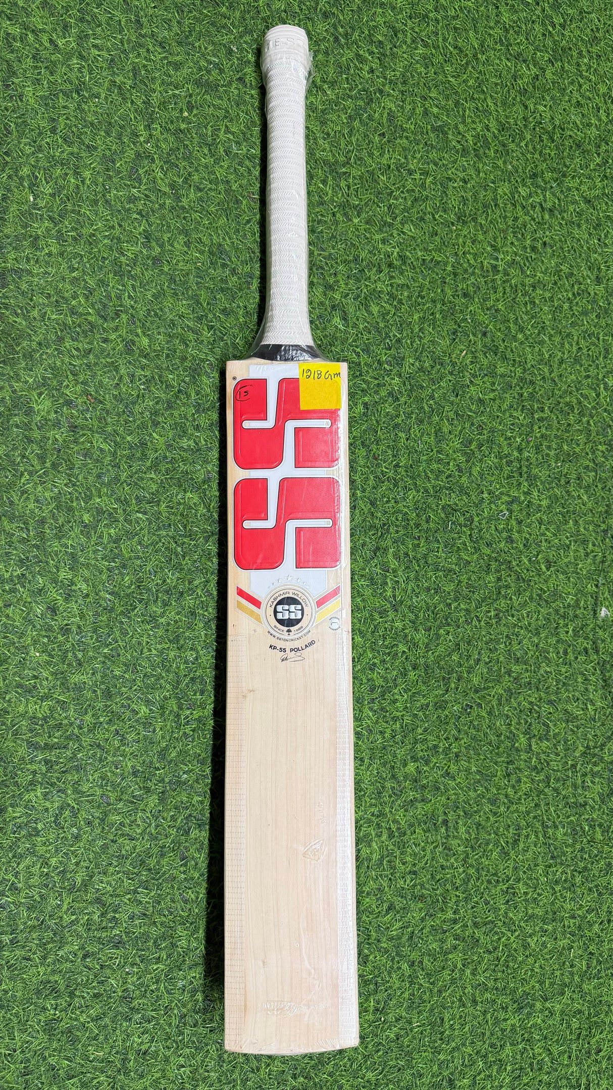 SS KP-55 Pollard Kashmir Willow Cricket Bat | 1218 Grams (2.7 lb)